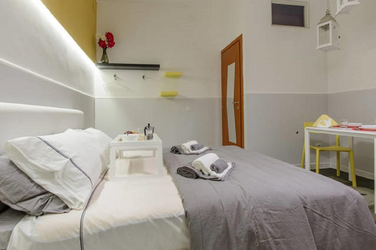 Le Zite Suite Napoli Eksteriør bilde