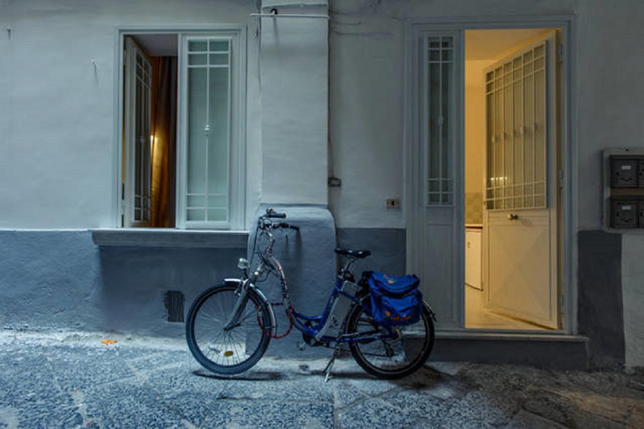 Le Zite Suite Napoli Eksteriør bilde