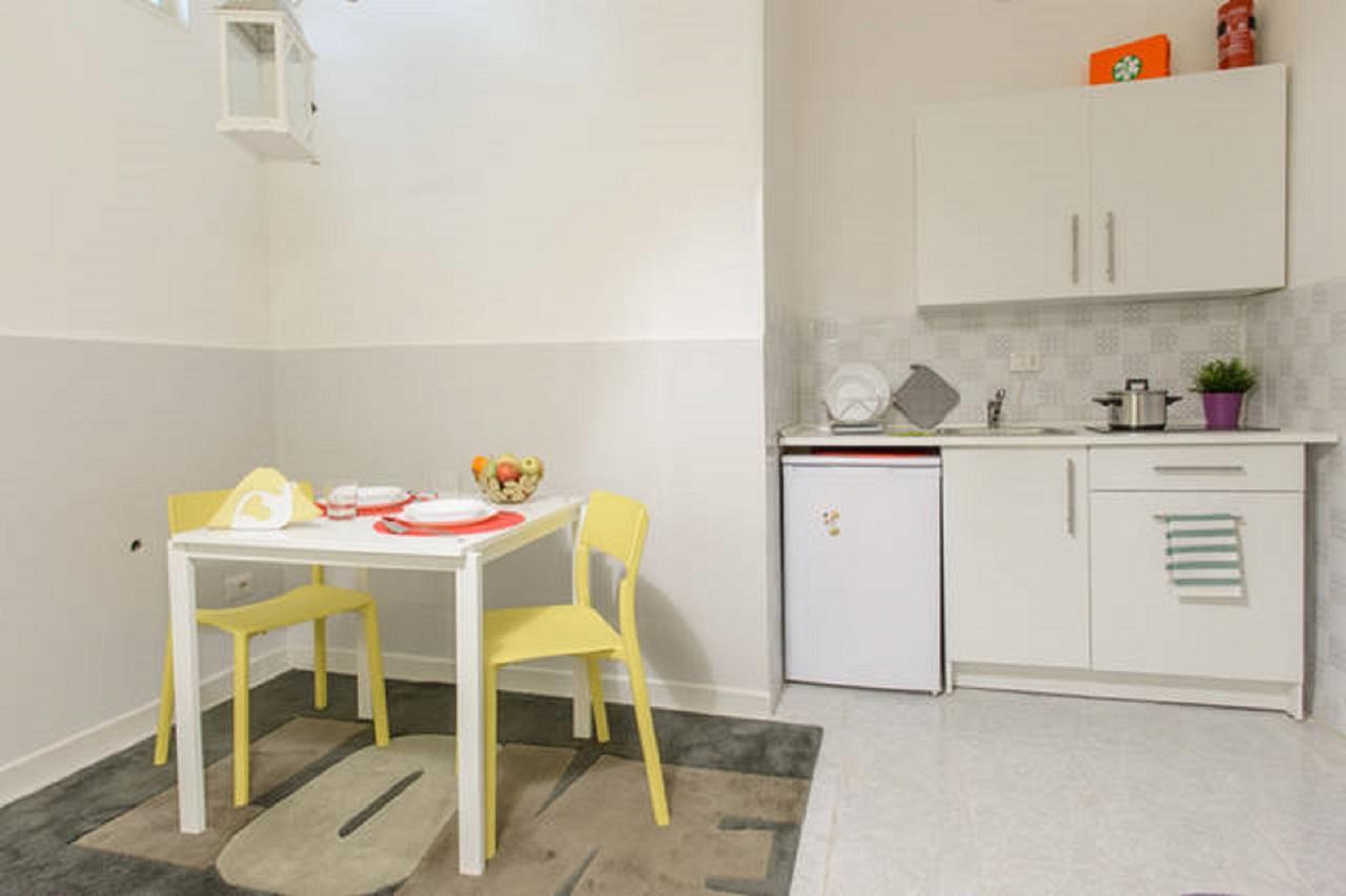 Le Zite Suite Napoli Eksteriør bilde