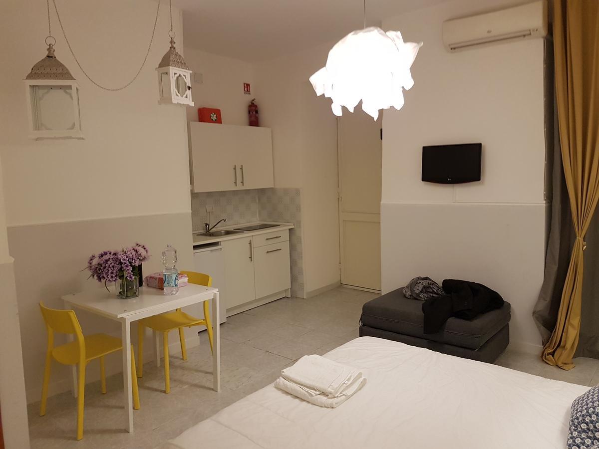 Le Zite Suite Napoli Eksteriør bilde